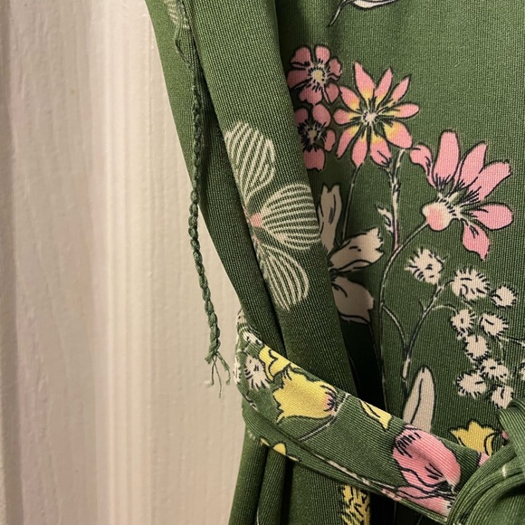 Forever 21 Jumpsuit - Picture 4 of 8